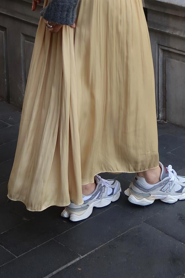 Olesya Saten Etek Honey