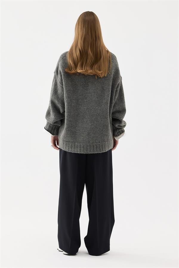 Petra Kazak Antrasit