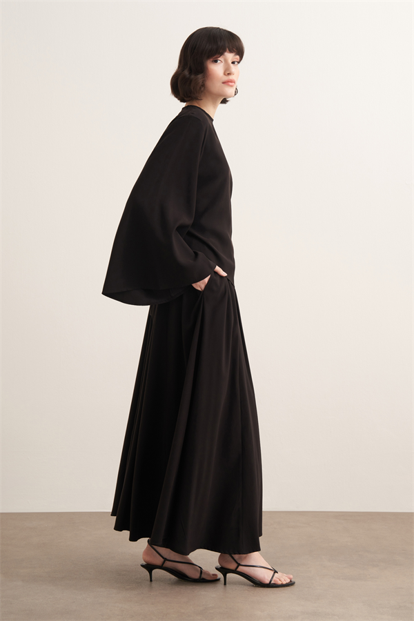 Raya Bağlama Detaylı Etekli Cupra Takım Siyah