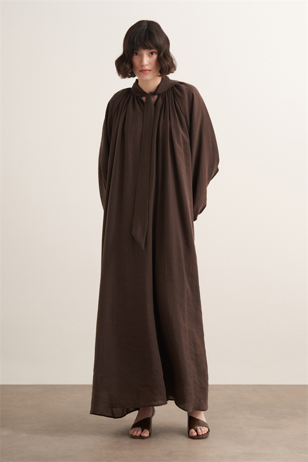 Samira Elbise Kahve