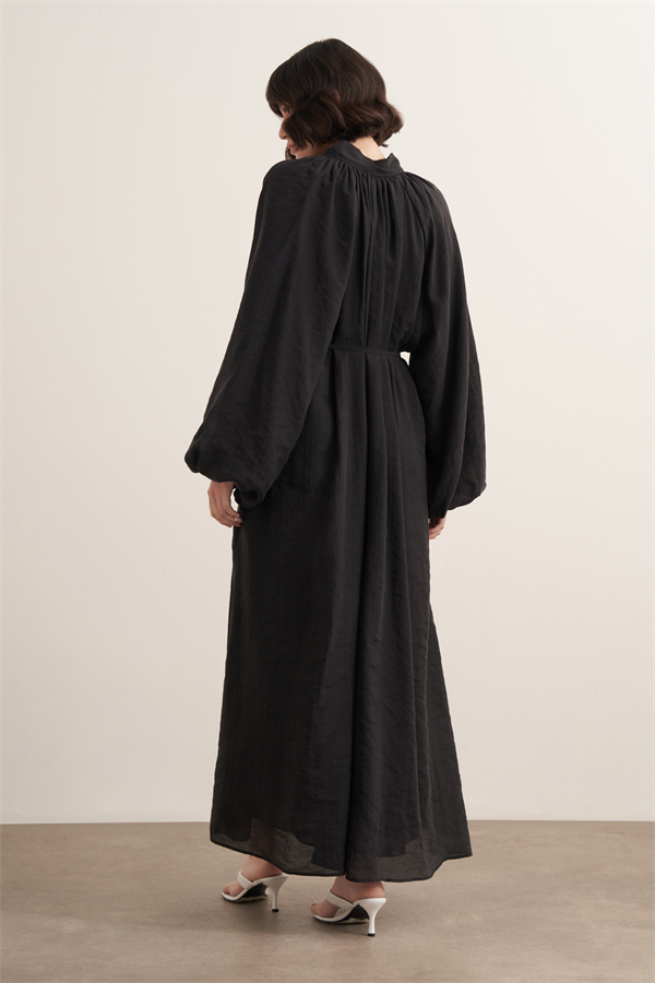 Samira Fular Yaka Dökümlü Elbise Siyah