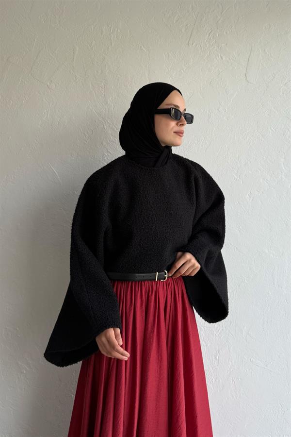 Black Scarlet  Blouse 