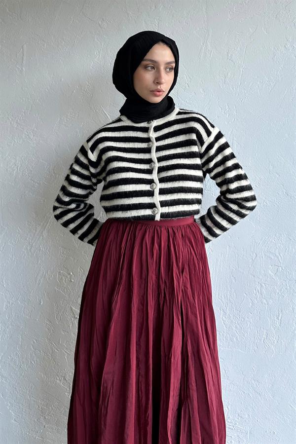 Silver Düğmeli Triko Hırka Siyah