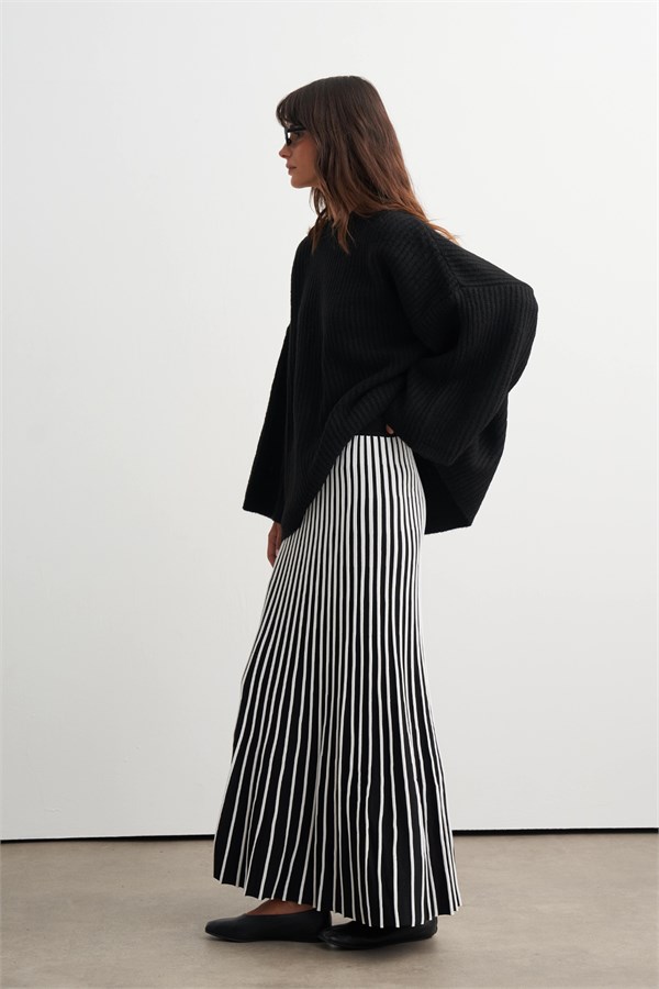 Striped Kloş Etek Siyah