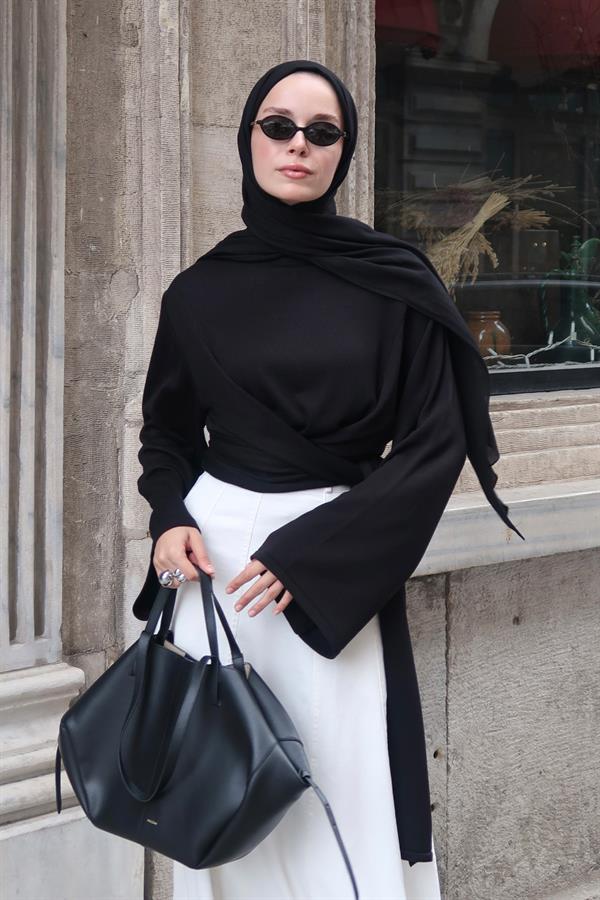 Yulia Triko Kazak Siyah