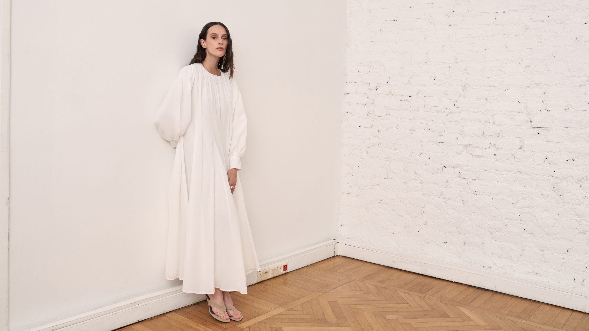 NO SHADE - The Linen Edit