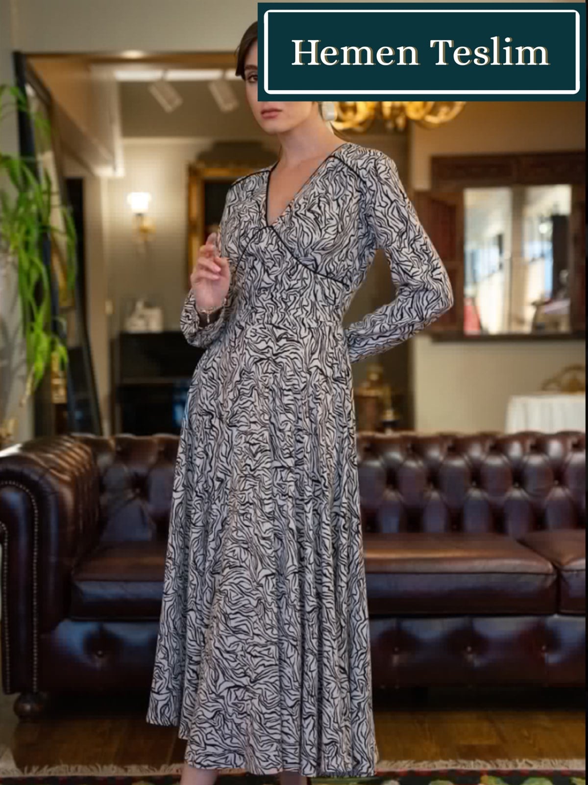 ‘Charlotte' Siyah-Beyaz