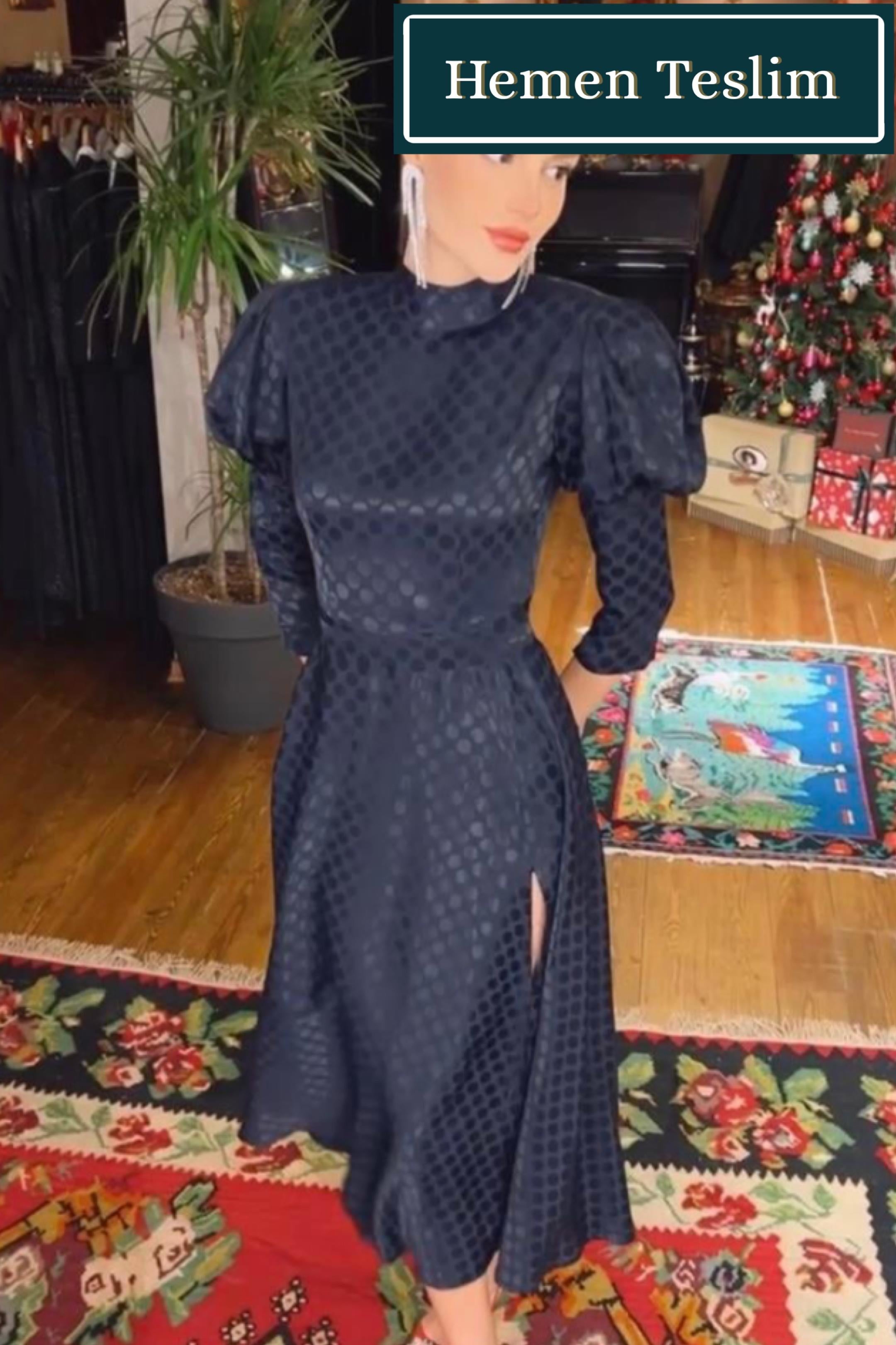 “Despina” Lacivert