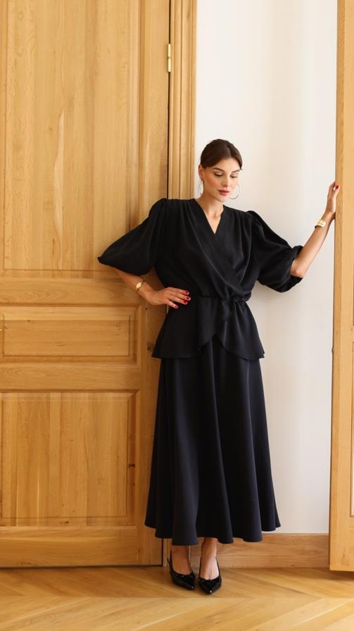 Siyah Peplum Takım