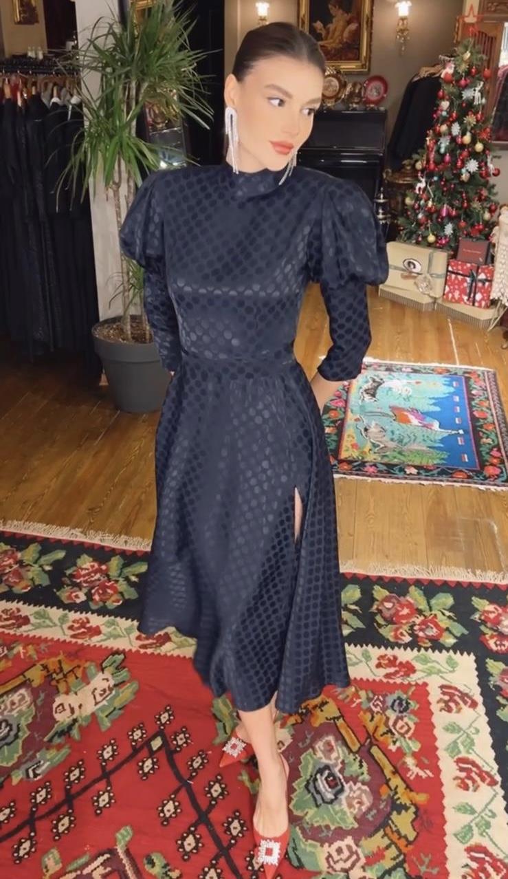 “Despina” Lacivert