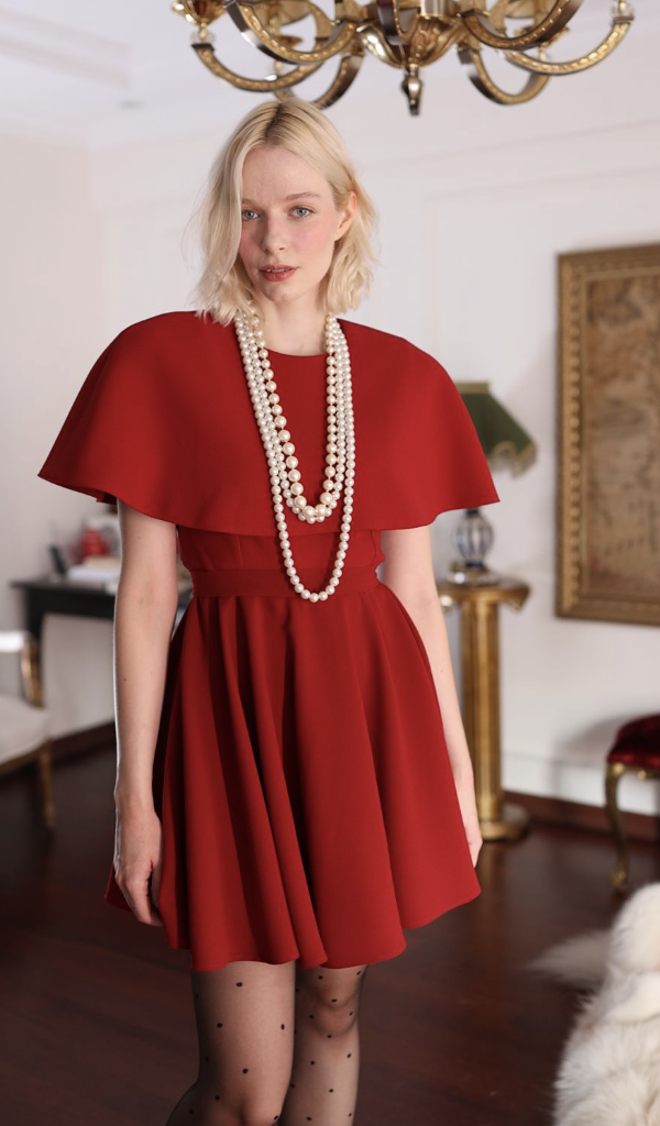 “First Lady” Carmen Mini
