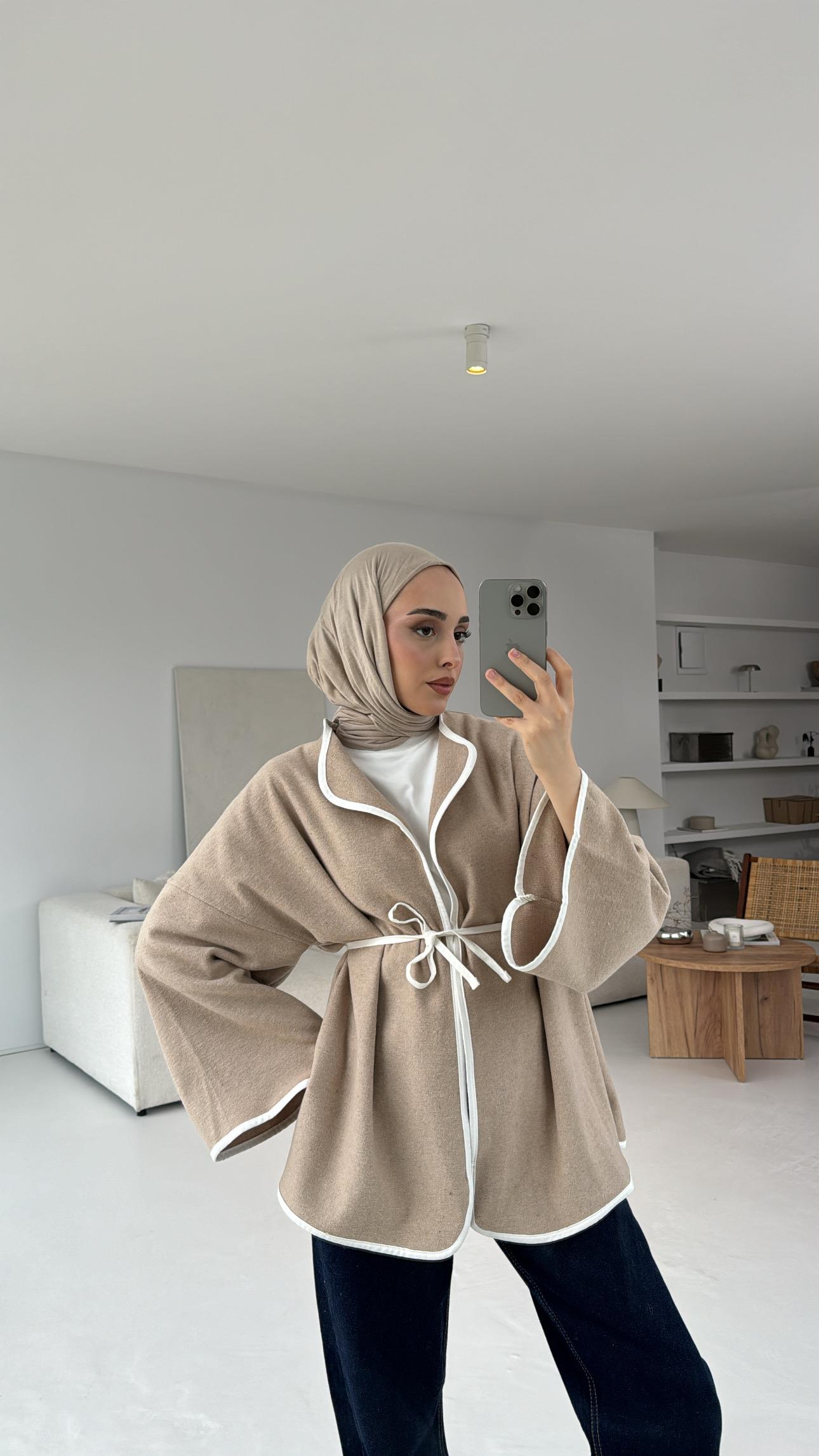 Mevsimlik Kaşe Bağlamalı Kimono Bej