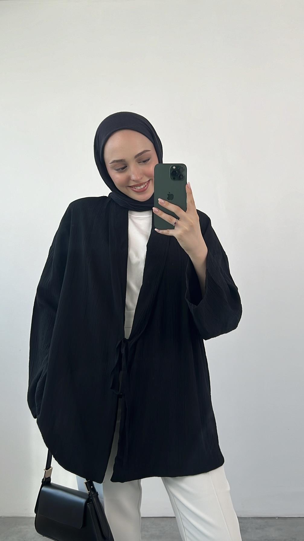 Siyah Dokulu Kimono