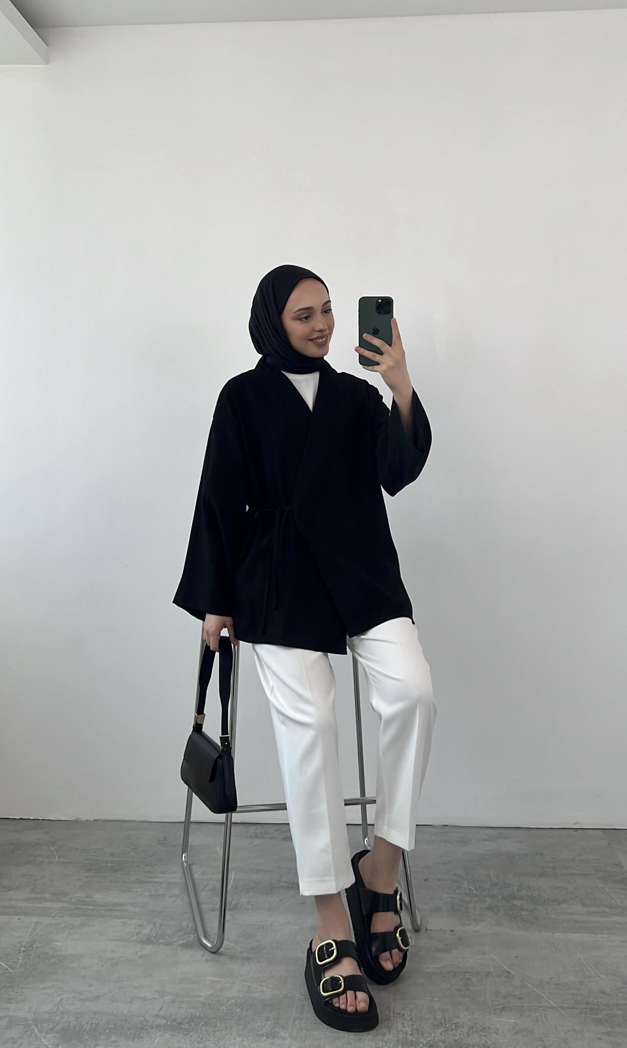 Yazlık Kumaş Yandan Bağlamalı Kimono Siyah