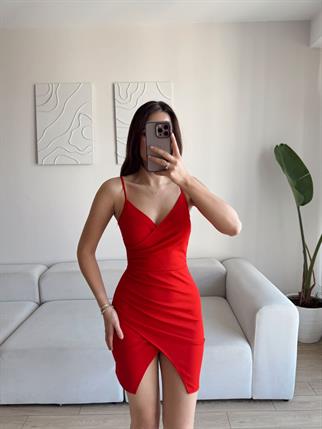 Asimetrik Kesim Bel Büzgülü Elbise 581814 KIRMIZI