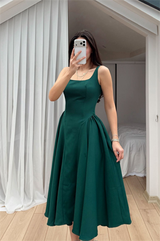 Belin Kare Yaka Sırt Dekolteli Midi Elbise 4968