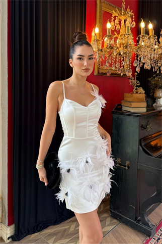 Bihter Askılı Çiçek Detaylı Tasarım Mini Elbise 9375 BEYAZ