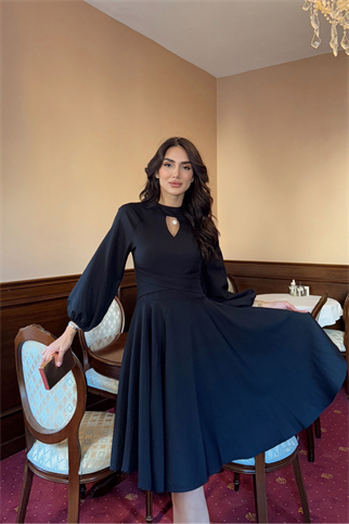 Damla Detay Elbise SİYAH