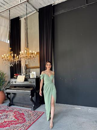 Destina Düşük Omuz İp Askı Yırtmaçlı Abiye MİNT YEŞİLİ B2X