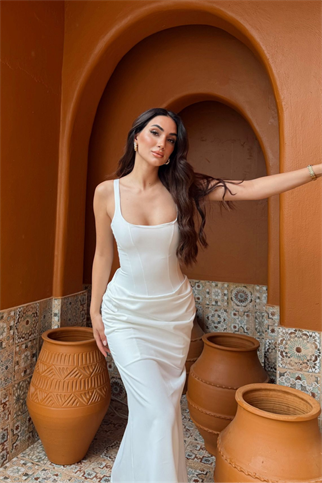 Elinda Askılı Sırt Bağcık Detay Midi Elbise 221813
