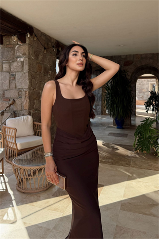 Elinda Askılı Sırt Bağcık Detay Midi Elbise 221813