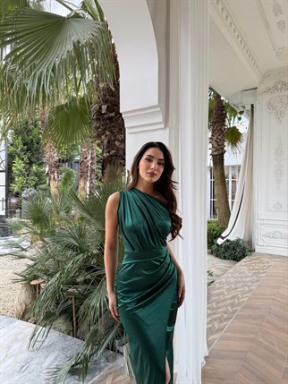 Fiona Tek Kol Drapeli Saten Abiye 582856 ZÜMRÜT