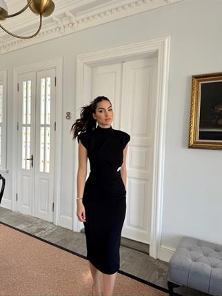 Garcia Yarım Boğazlı Drape Detaylı Kolsuz Elbise 45782 SİYAH