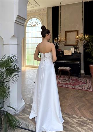 Hazel Straplez Işlemeli Saten Abiye 4747 BEYAZ