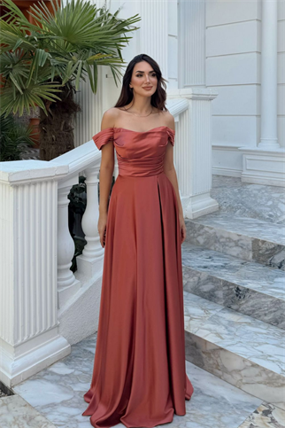 Kayık Yaka Yırtmaç Detay Saten Abiye 1038