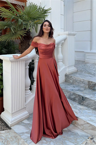 Kayık Yaka Yırtmaç Detay Saten Abiye 1038