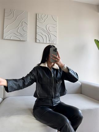 Leona Yaka Peluş Detay Ceket 2596 SİYAH