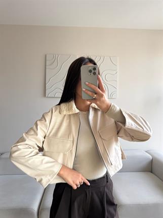 Leona Yaka Peluş Detay Ceket 2596 TAŞ RENGİ