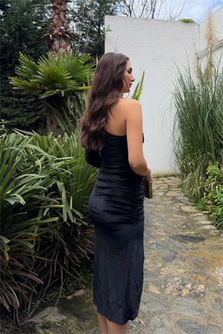 Nars Tek Kol Yırtmaçlı Kadife Elbise 582247 SİYAH