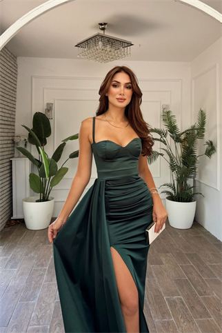 Pamela Yırtmaç Detay Kuyruklu Abiye 582234 ZÜMRÜT  YEŞİLİ