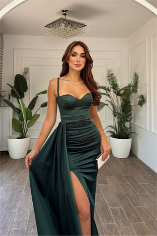 Pamela Yırtmaç Detay Kuyruklu Abiye 582234 ZÜMRÜT  YEŞİLİ