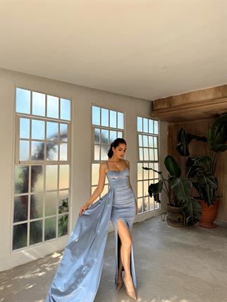 Pamela Yırtmaç Detay Kuyruklu Abiye 582234  BEBE MAVİSİ