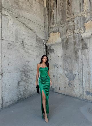 Pamira Ön Düğüm Detay Straplez Saten Abiye 582836 ZÜMRÜT