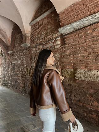 Parlak İçi Peluş Kaplama Deri Crop Kaban 98458 ACI KAHVE