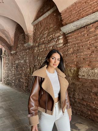 Parlak İçi Peluş Kaplama Deri Crop Kaban 98458 ACI KAHVE