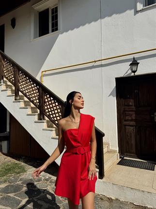 Sugar Tek Omuz Kemerli Mini Elbise 582093 KIRMIZI