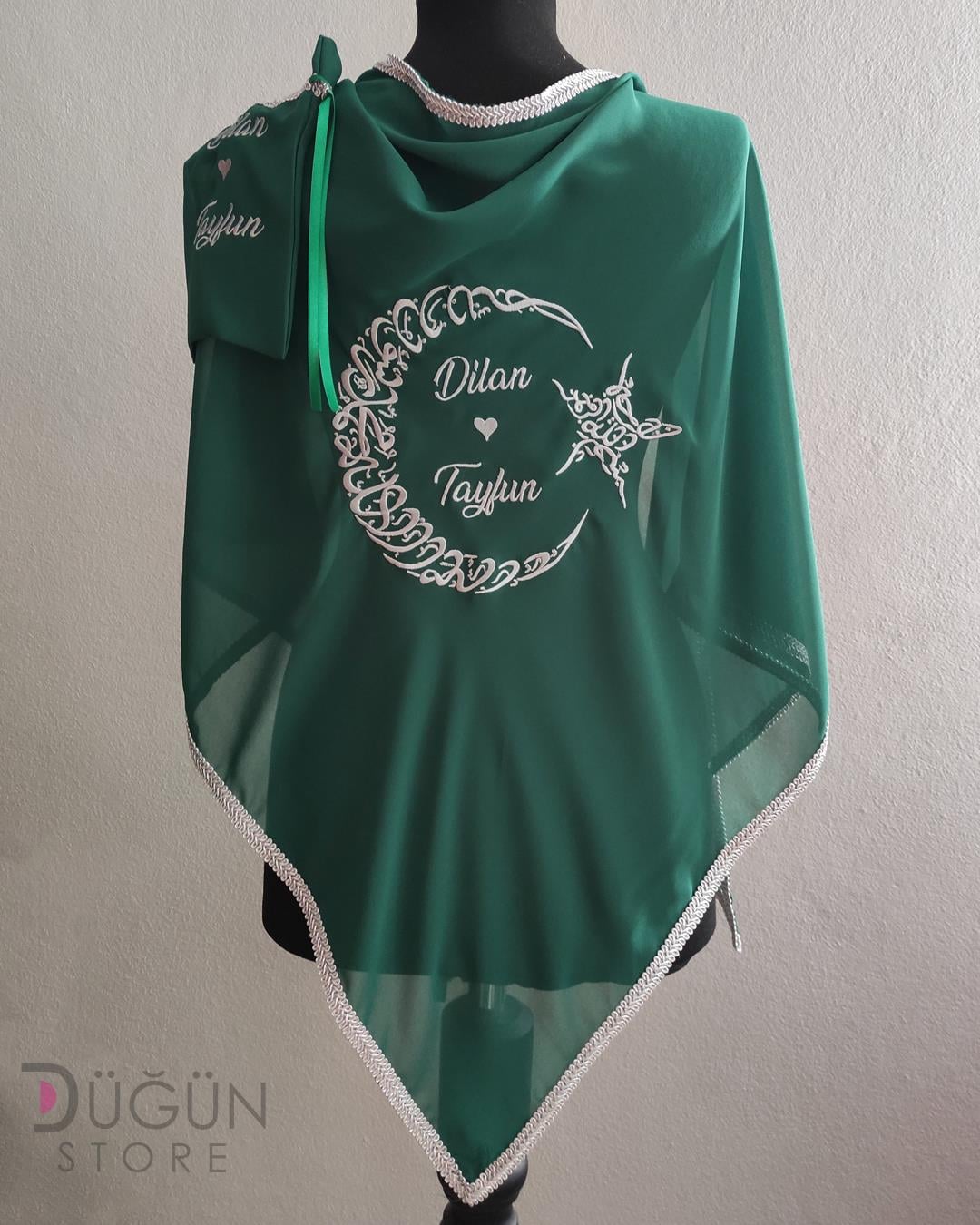 Yeşil Renk Ay yıldız Model Ortası Kalpli Damat Omuz Örtüsü