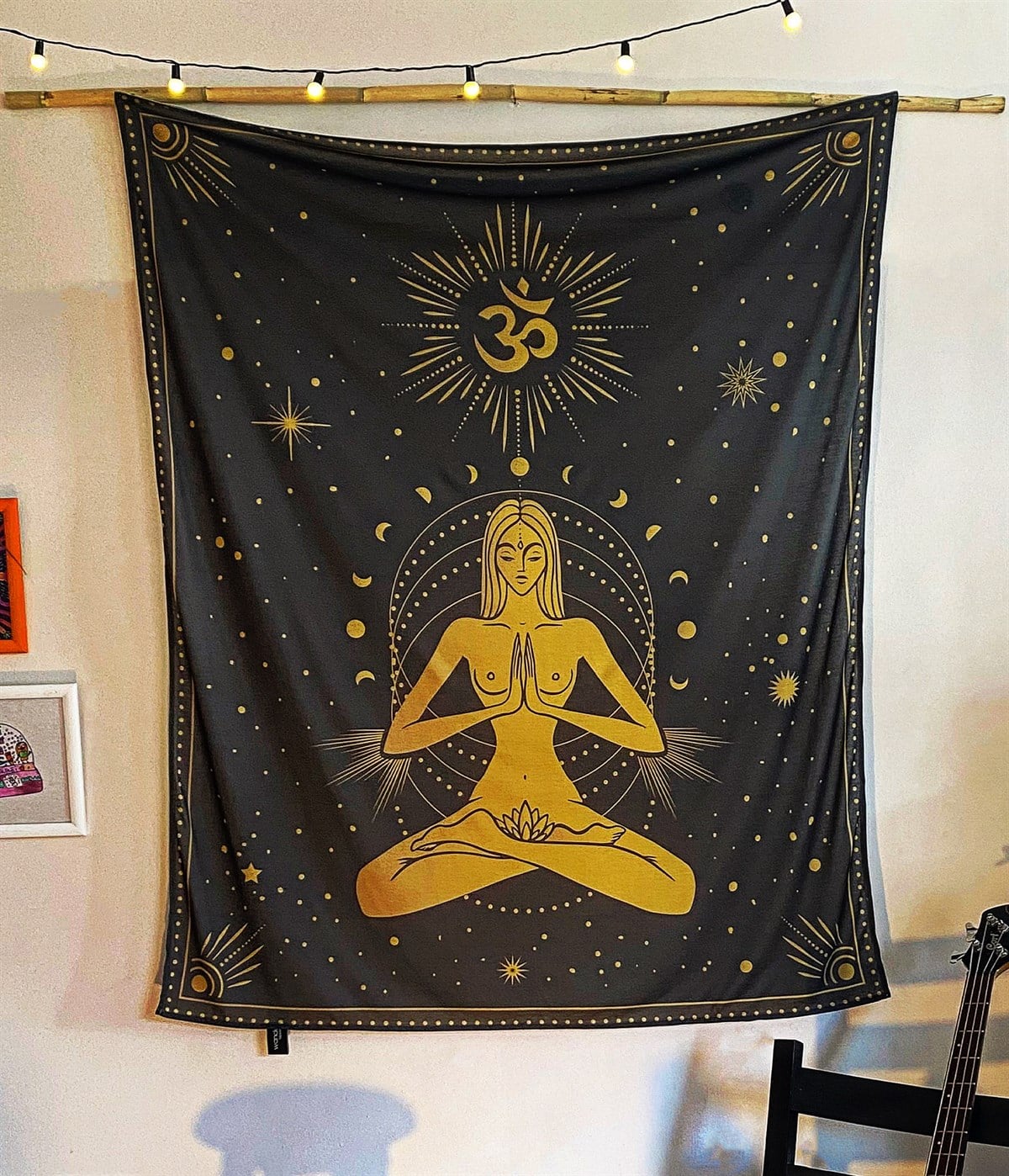 Om, Lotus, Ay Döngüsü Duvar Örtüsü