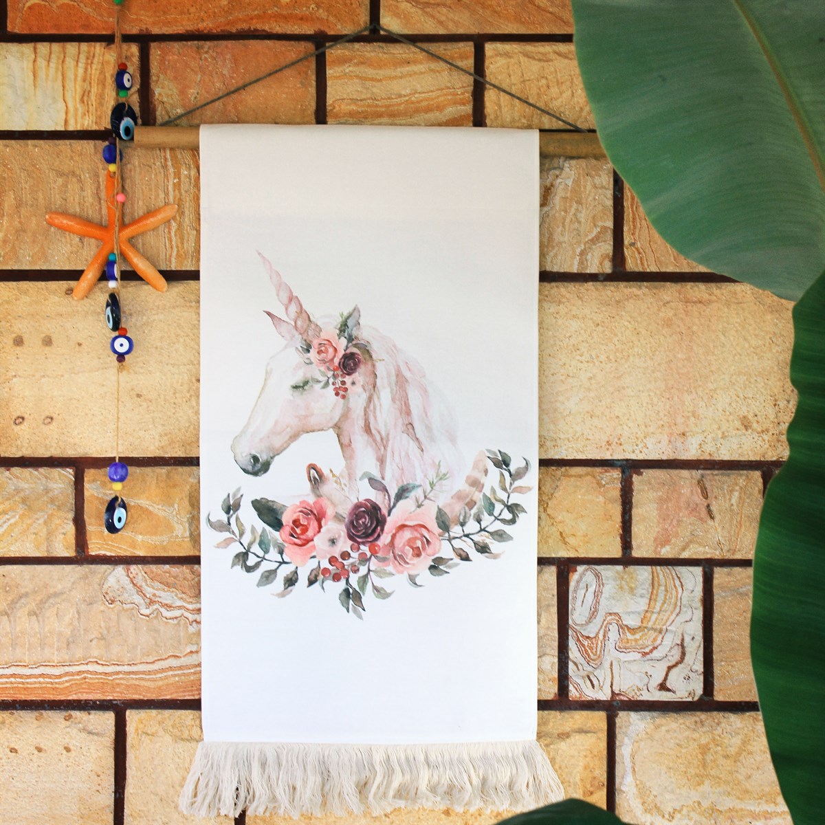 The Unicorn Doğal Bambulu ve Püsküllü Flama