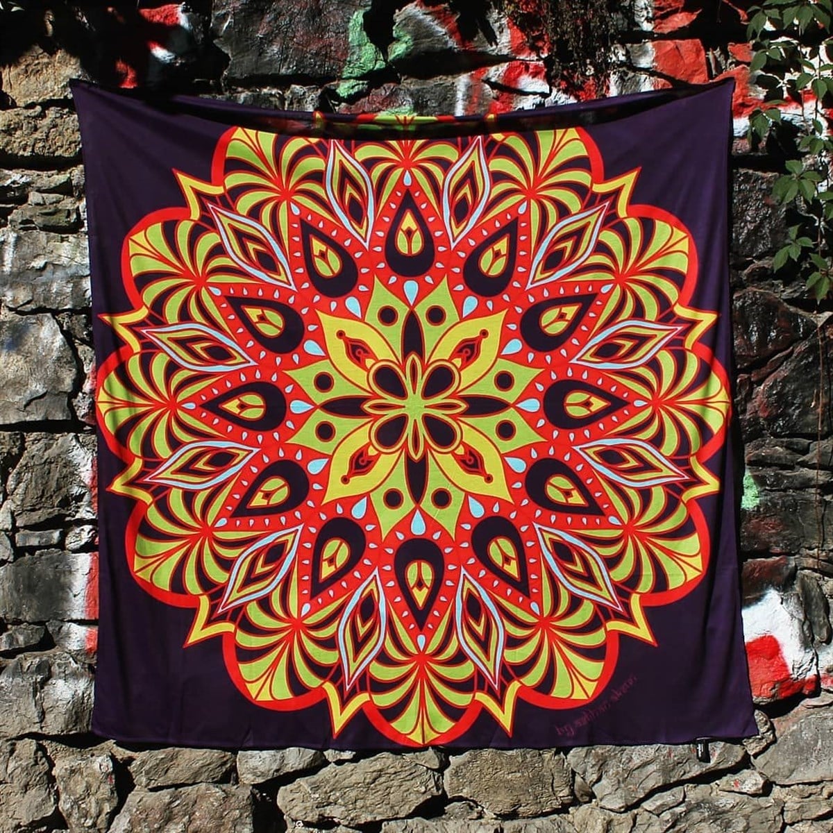 Aslıhan Aksun Tasarımı Mandala Duvar Örtüsü