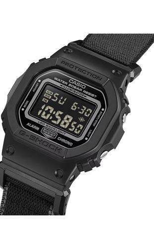 Casio G-Shock DW-5600MNC-1DR Erkek Kol Saati