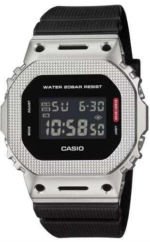 Casio G-Shock GM-5600M-1DR Erkek Kol Saati
