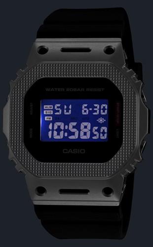 Casio G-Shock GM-5600M-1DR Erkek Kol Saati