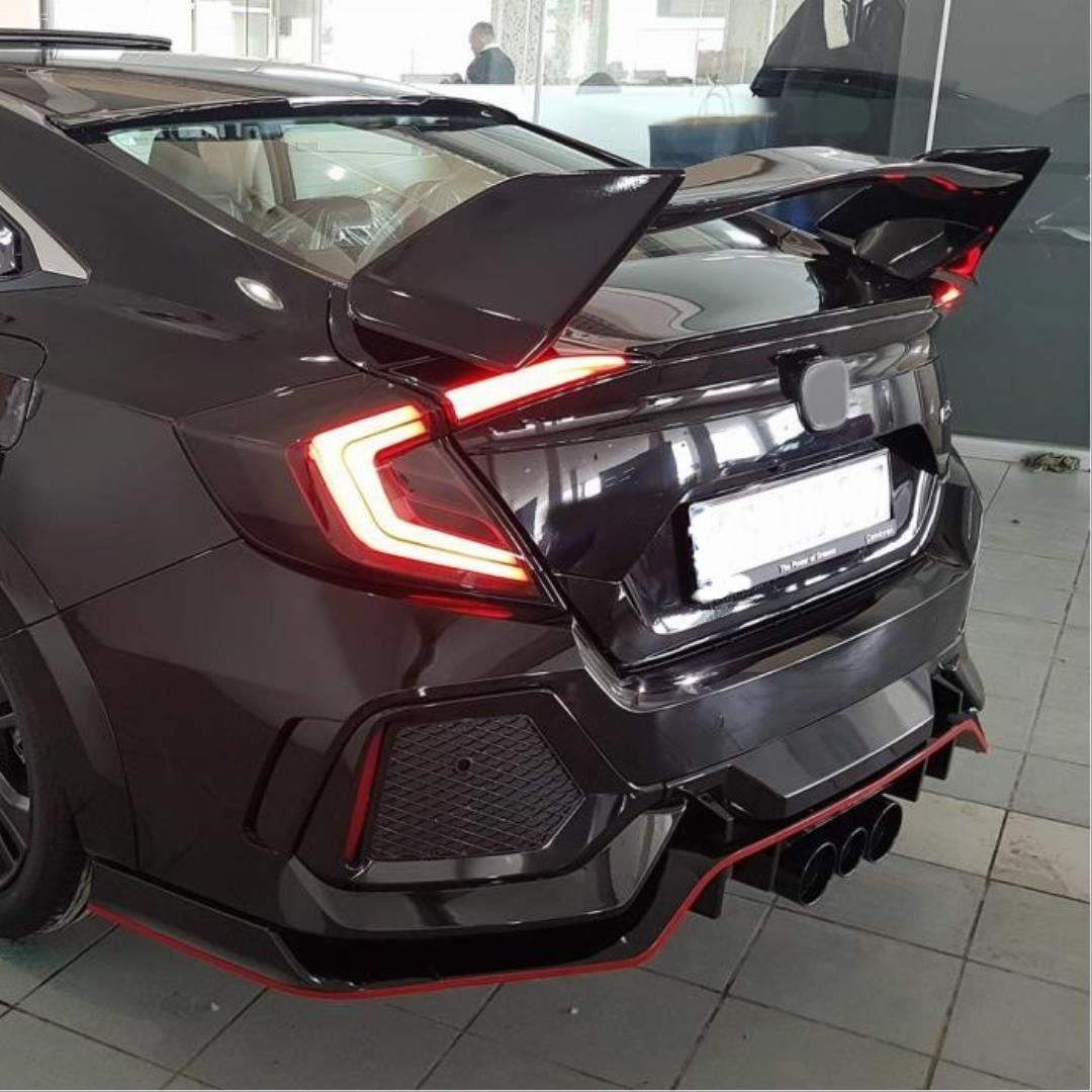 CIVIC FC5 2016-2020 IÇIN UYUMLU TYPE-R ARKA TAMPON
