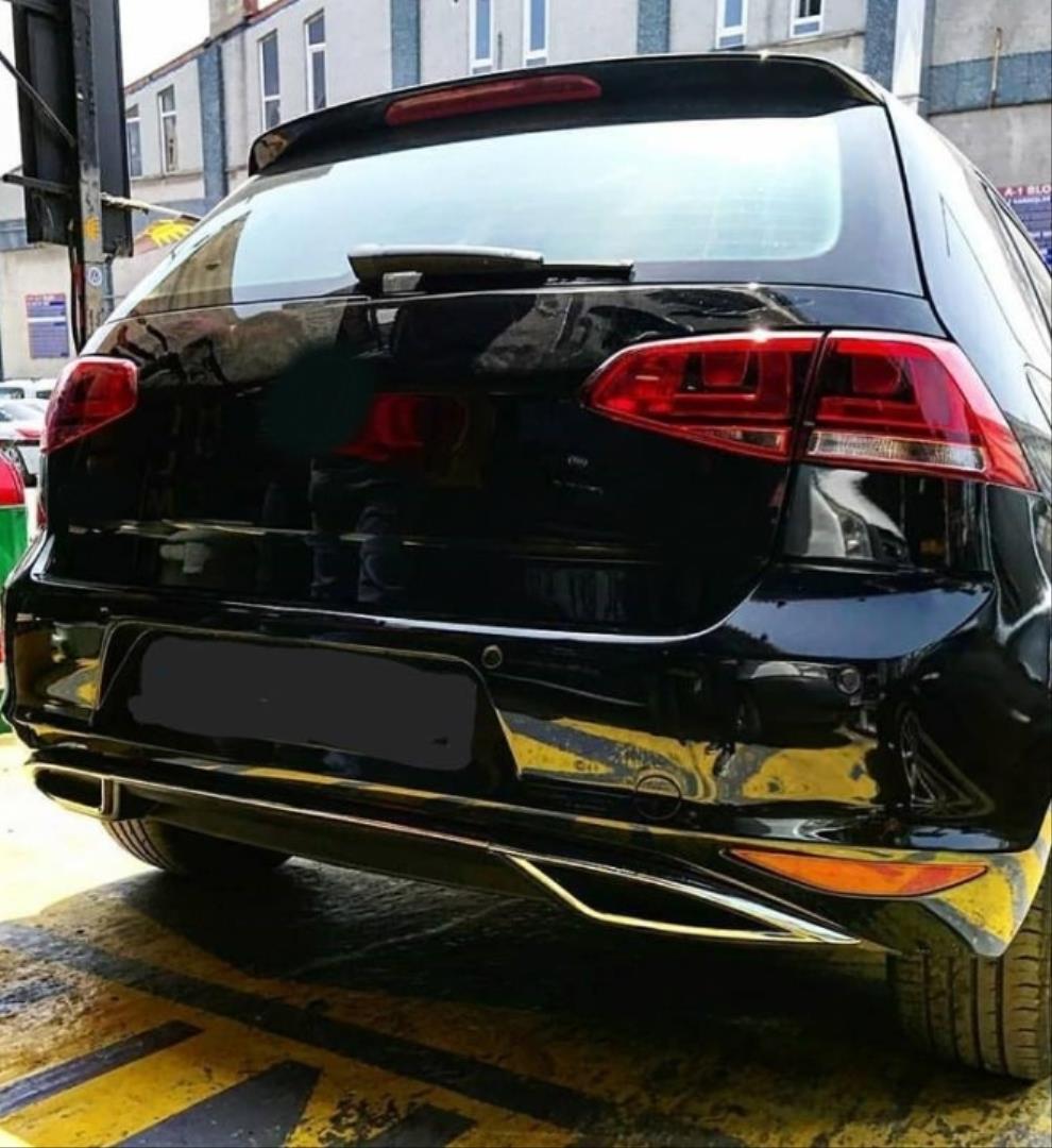 GOLF 7 2013-2017 IÇIN UYUMLU DIFÜZÖR PARLAK SIYAH