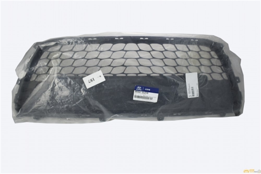 
Hyundai İ-30 2007-Tampon Izgarası Ön

